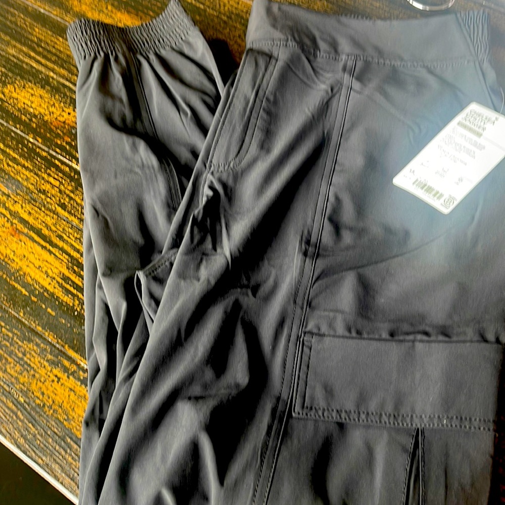 Athleta Chelsea utility jogger black